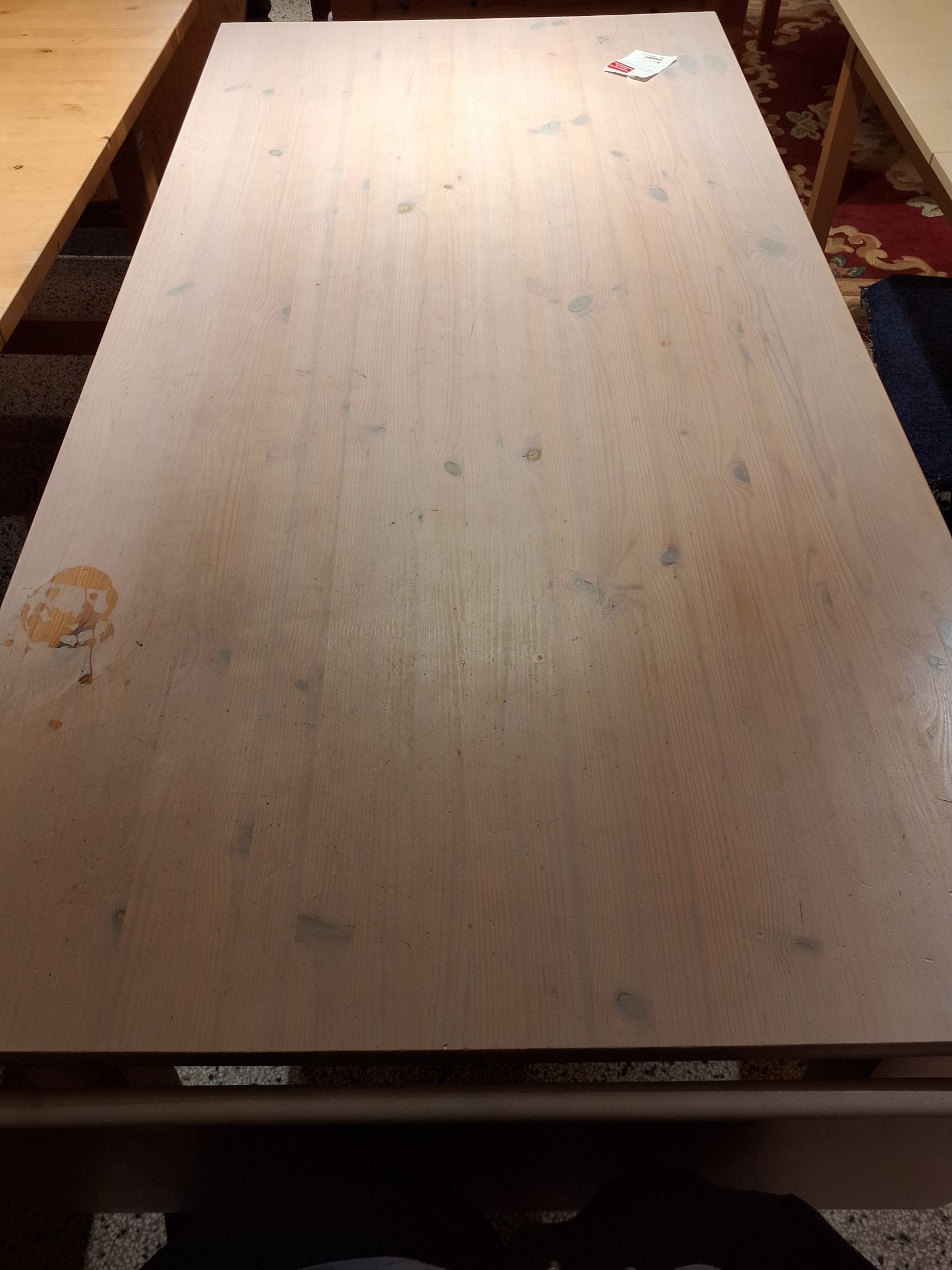 Hvidt Spisebord m/2 plader